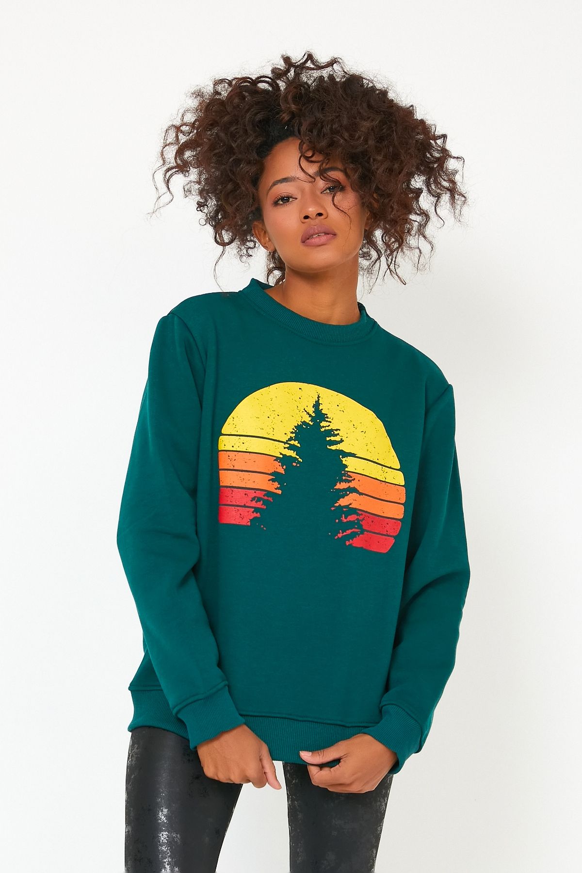 Store%20Kadın%20Sweatshirt%20Içi%20Polarlı%20Baskılı%20Oversize%20Outdoor%20Sweatshirt