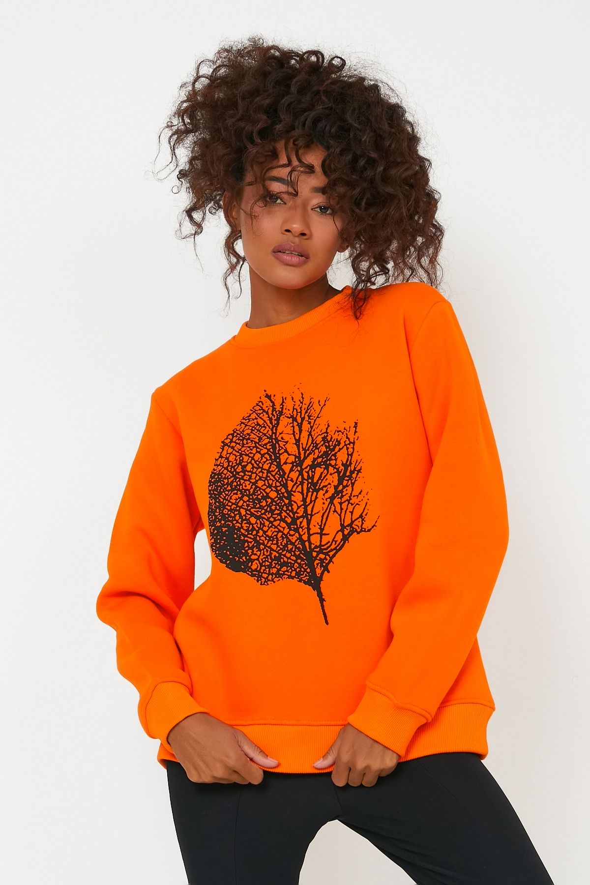 Store%20Kadın%20Sweatshirt%20Içi%20Polarlı%20Baskılı%20Oversize%20Outdoor%20Sweatshirt